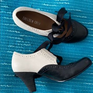Chelsea Crew sylvia pump Size 39
